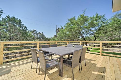 Canyon Lake Home with Deck about 1 Mi to Comal Park