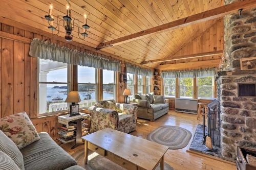Charming Ocean-View Cottage By Cutler Harbor - Bucks Harbor, ME
