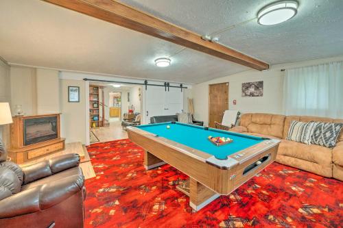 . Caldwell House w/ Grill ~ 1 Mi to Downtown!