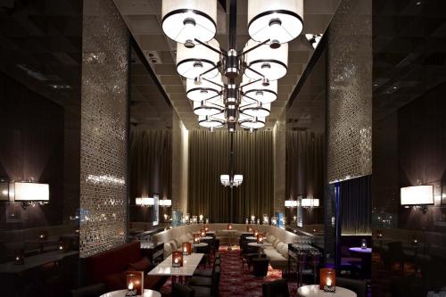 Crown Towers Melbourne – Melbourne, GA
