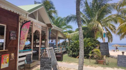 Nid tropical pour deux in Saint Francois