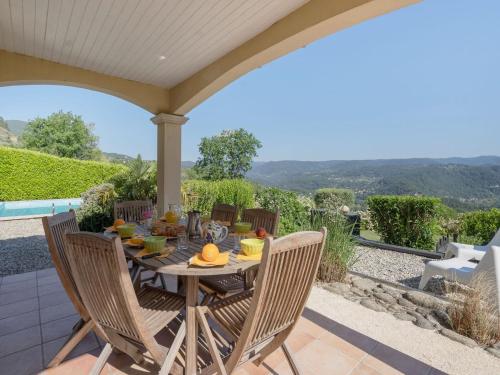 Luxurious Villa with Private Pool in Les Vans - main image