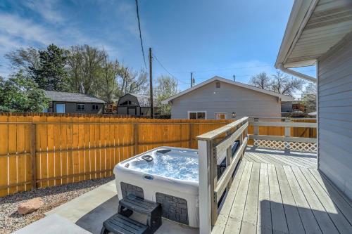 Modern 5BR House in Monument Near USAFA, Park in Monument, USA