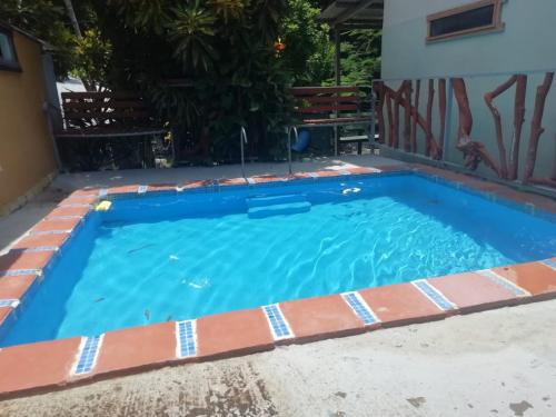 Donde Familia Manito in 帕基拉