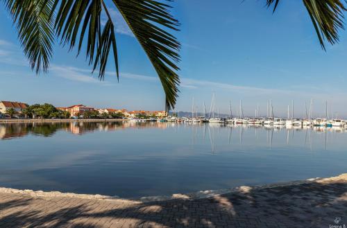  Apartments Vedmar in Bibinje