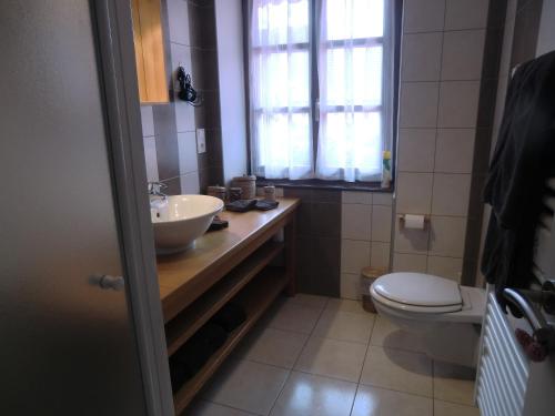 Apartment image 10