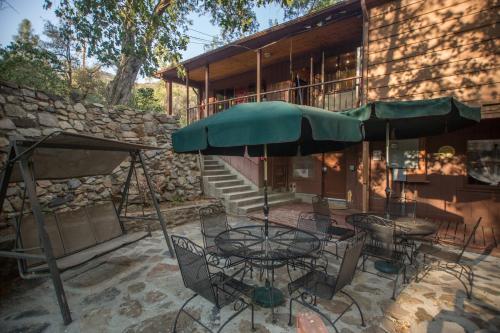 Quiet Mind Lodge, Retreat & Spa Sequoias - 편의 시설/서비스