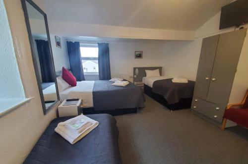 Brooklyn Hotel - image 8