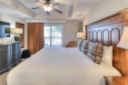 RiverStone Resort & Spa - image 12