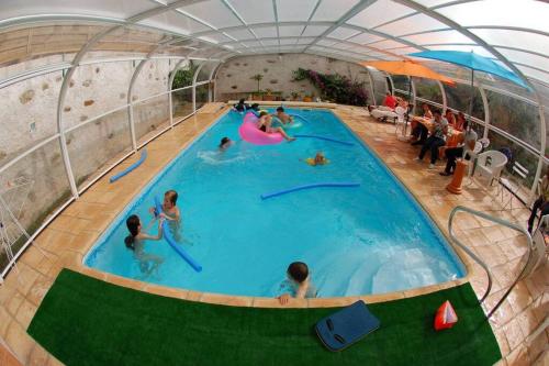 NANTES Villa - Piscine chauffée - Coeur de Ville gîte à louer Saint-Fiacre-sur-Maine