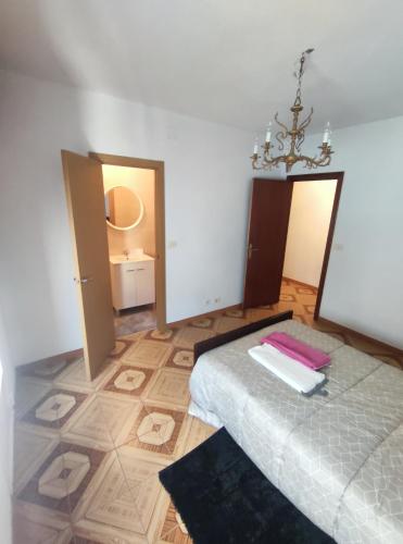  Piso tres habitaciones, dos baños. in Monterroso