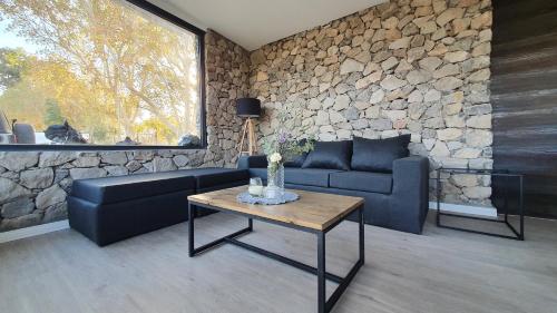 Casa de Piedra in Villa Tacú