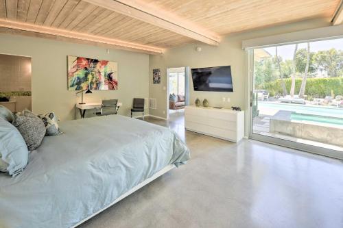Superb Palm Springs Home with Private Pool and Hot Tub! - image 7