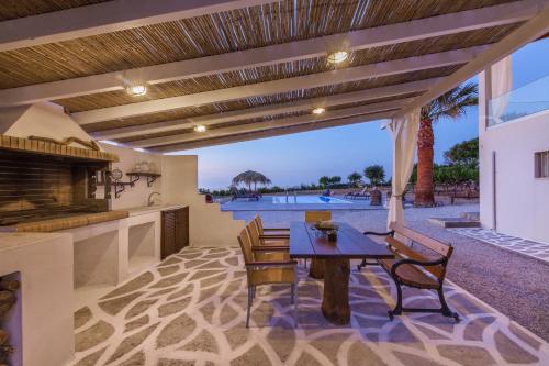 Villa Chrysalida! - image 5