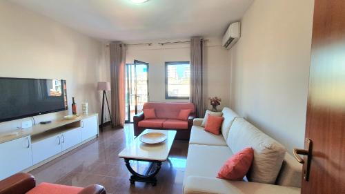 Star Apartment, Tirana