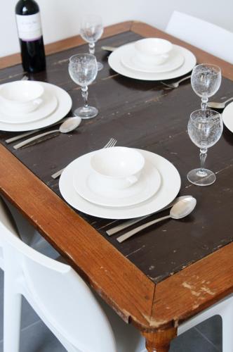 Ételek és italok, Gastenverblijf De Oare Keamer Kollum Friesland in Kollum