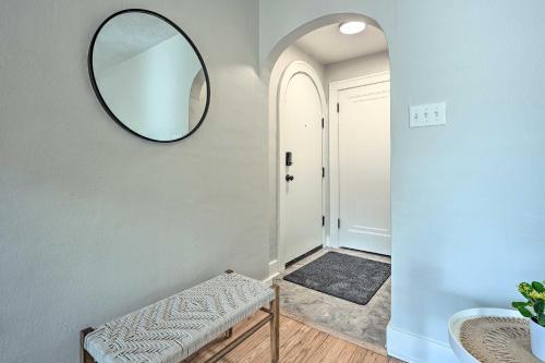 Benton Harbor Gracie Cottage with Hot Tub and Yard! in Benton Harbor, USA