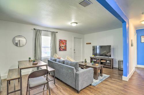 Beautiful Miami Getaway Less Than 6 Mi to Downtown! Beautiful Miami Getaway Less Than 6 Mi to Downtown!