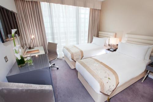 Dorsett Shepherds Bush London - image 10