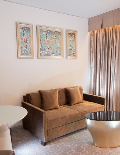 Dorsett Shepherds Bush London - main image