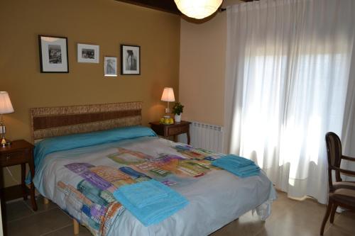 2 bedrooms, 3 beds