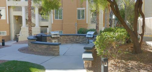 Worldmark Tropicana, Las Vegas (photo 2)