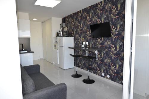 Studio with Sea View image 7
