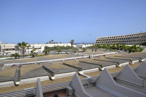 Studio with Sea View image 2