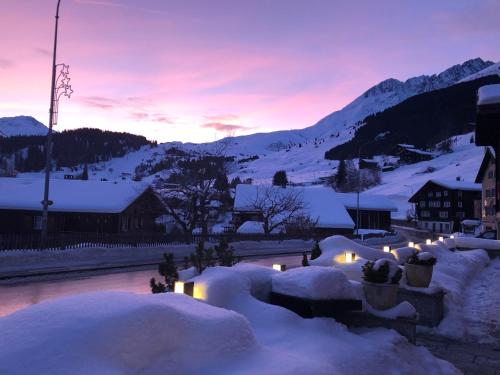 Mountain Lodge Sedrun 3