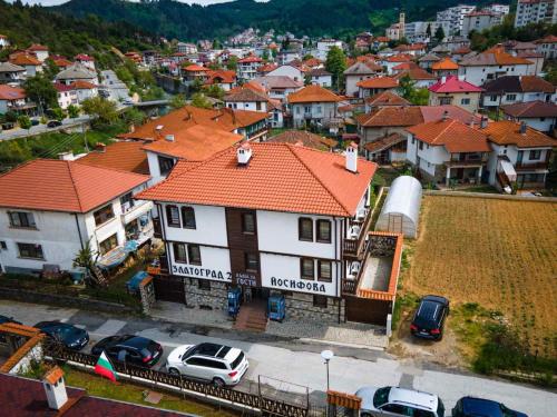 Zlatograd 2 Iosifova Guest House - image 3