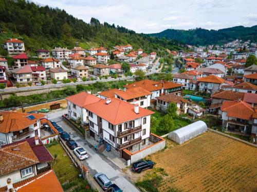 Zlatograd 2 Iosifova Guest House - image 7
