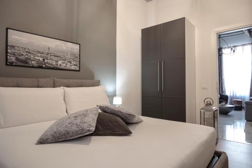 San Niccolò Luxury Apartment - image 4