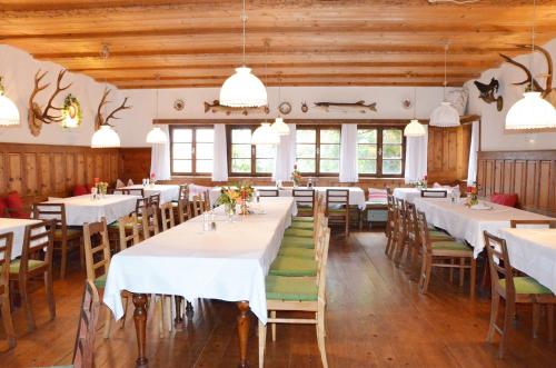 Bräugasthof Hallstatt - image 12