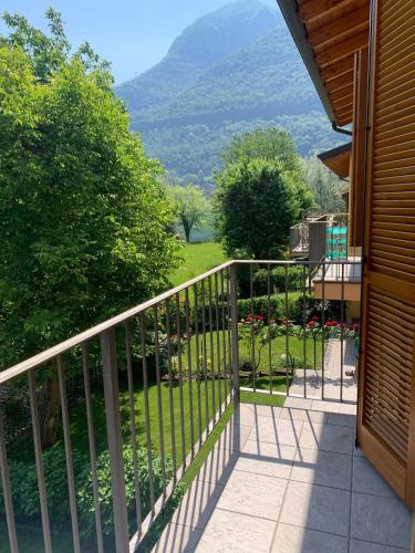  Appartamento IRIS in Spinone Al Lago