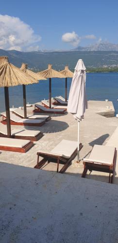 Two-Bedroom Apartment with Terrace and Sea View (4 Adults) image 10