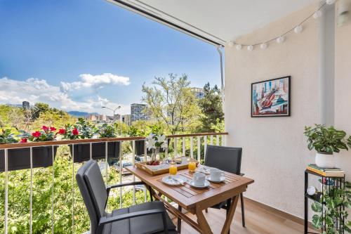 Exquisite Couples Delight with free bikes & parking, Split (zdjęcie 3)