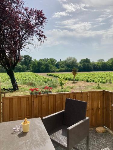 Skats, Lodging Au Milieu des Vignes & des Étoiles (Lodging Au Milieu des Vignes & des Etoiles) in Saint-Jean-de-Fos