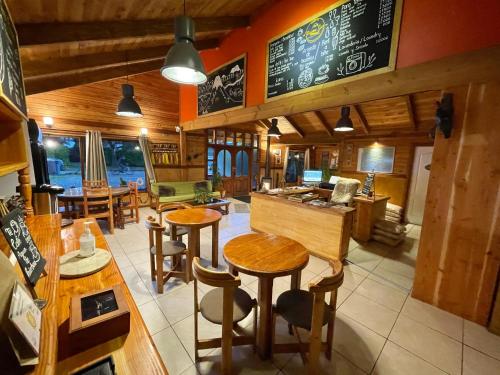 حانة/استراحة, Hostal Pucon Sur in بوكون