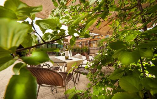 Budget Rooms Des Arts – Rome