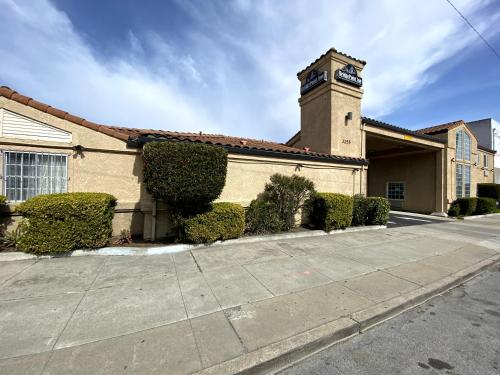 BridgePoint Inn Daly City - image 3