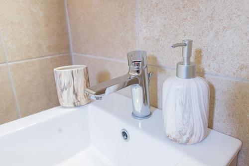 Milia’s Apartment Milia’s Apartment