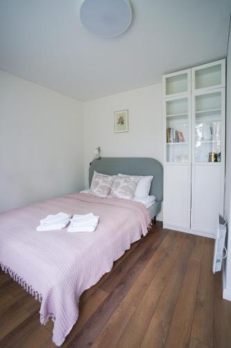 1 double bed