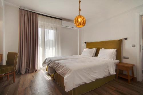 Valtos Beach Hotel - image 7
