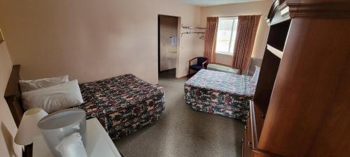 Mackinaw Budget Inn