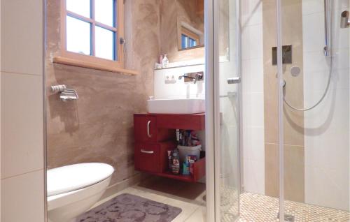 ห้องน้ำ, Beautiful apartment in Fischbachau with 2 Bedrooms and WiFi in ฟิซบัคเคา