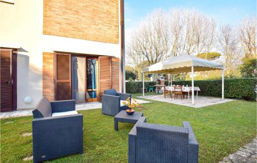 Nice Apartment In Lido Di Camaiore - Lido di Camaiore