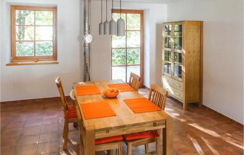 Nice apartment in Limbach w/ WiFi and 2 Bedrooms - image 3