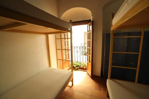 Wake up in Tarifa Hostel & Restaurant Lounge - image 4