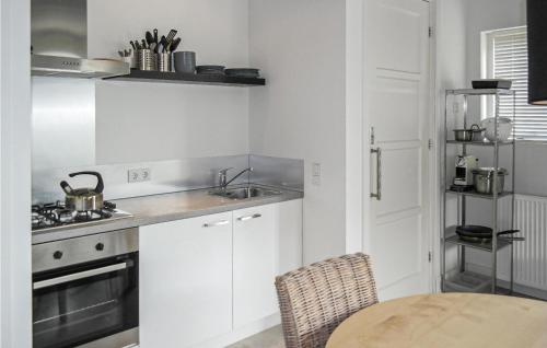 kuchnia, Berg En Zee 3 in Bergen