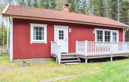 Nice Home In Eksj With 2 Bedrooms - Eksjö
